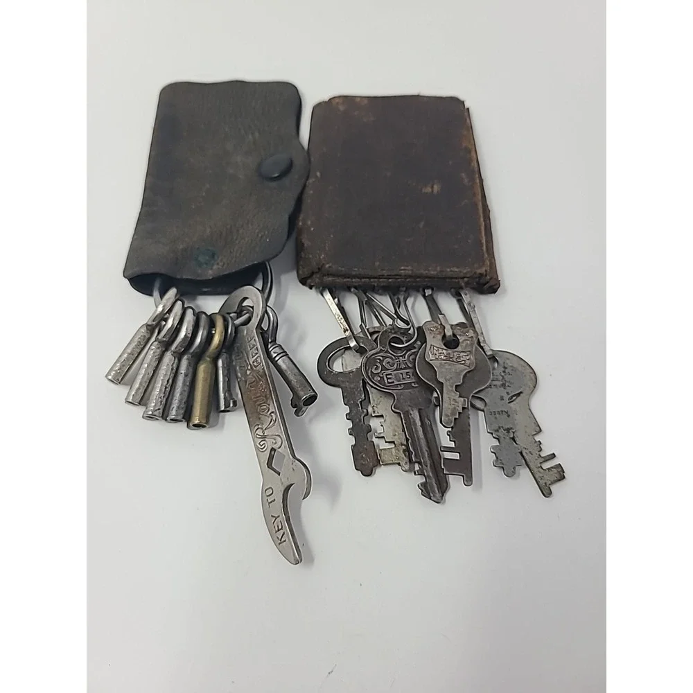 Collection Of 17 Skeleton And Other Vintage Keys With Leather Key Holders
